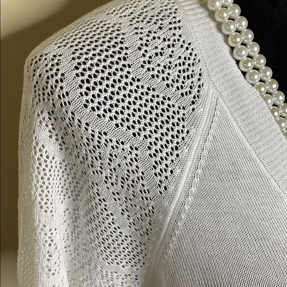 JOAN VASS open knit lace cardigan. - Picture 2 of 3